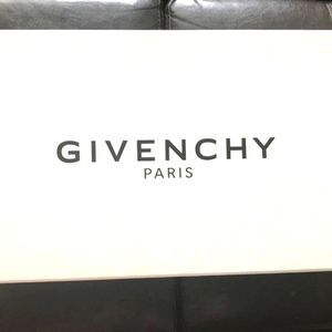 GiVENCHY shoes box